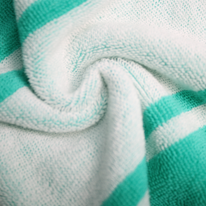 Yarn dyed jacquard beach towel