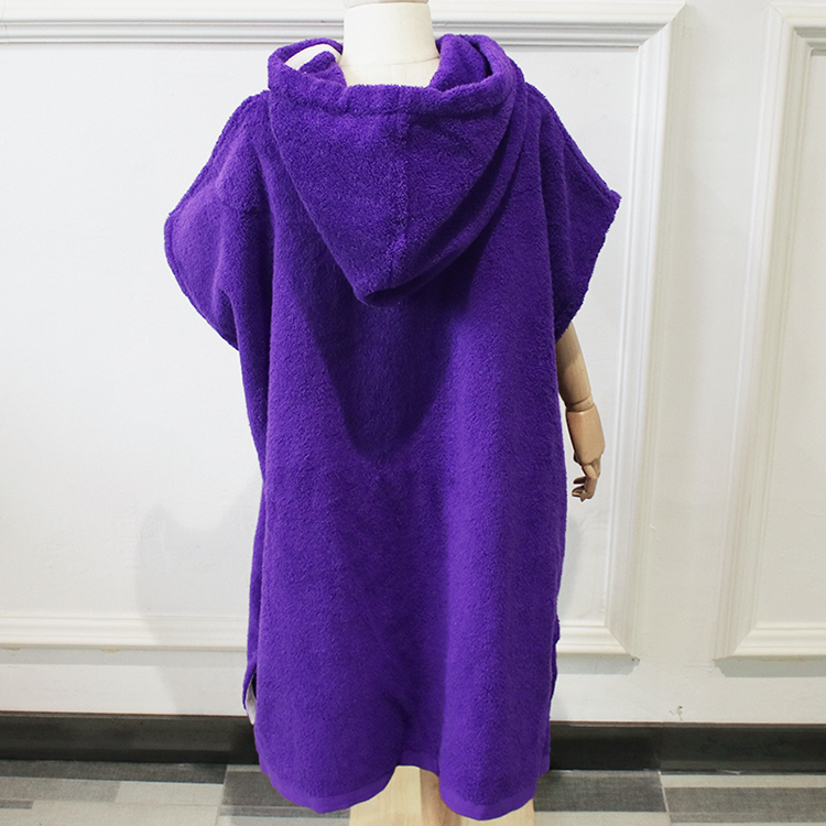 Children’s poncho towel With Pockets
